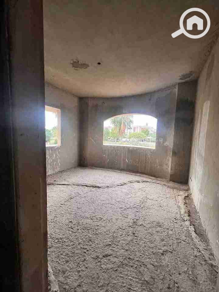 8 FB_IMG_1745327600862. jpg