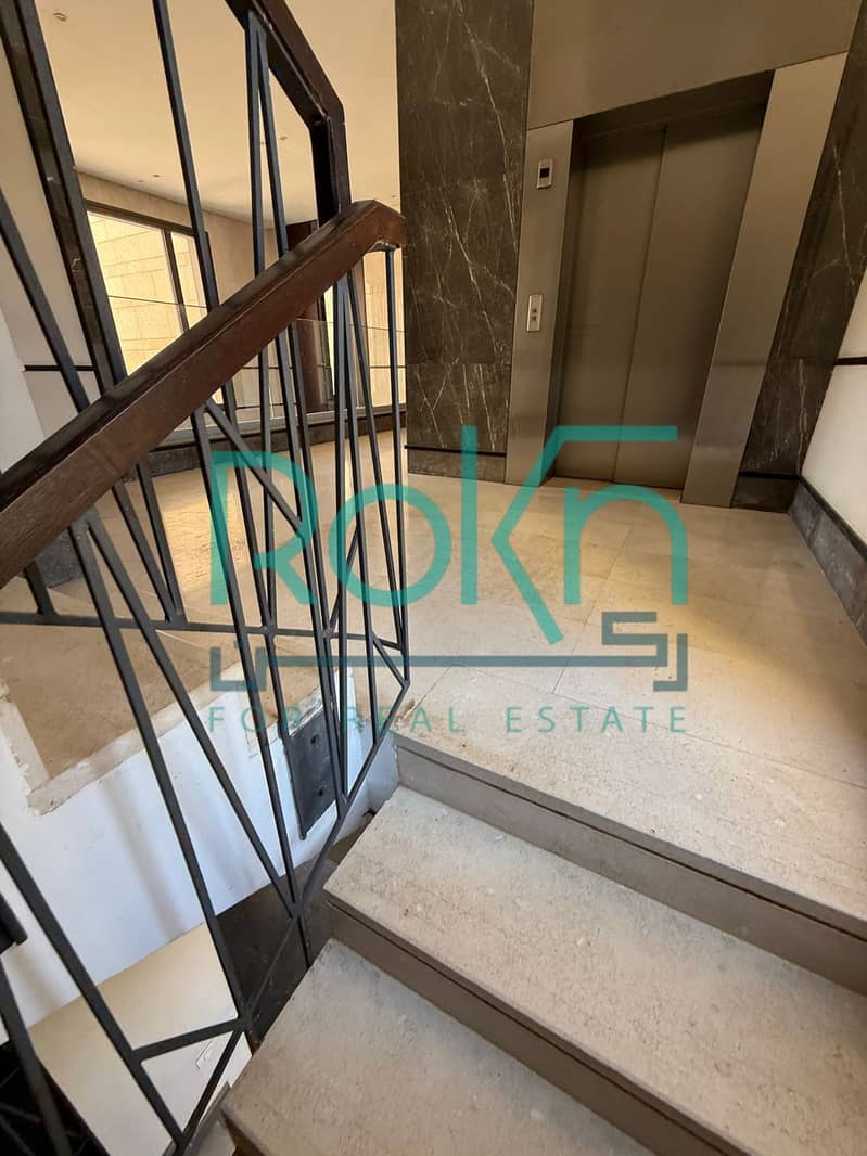 4 WhatsApp Image 2025-10-23 at 18.58. 42 (4). jpeg