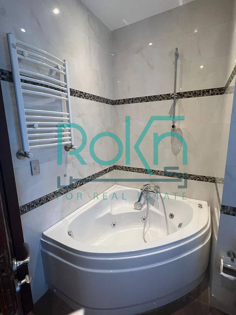 4 WhatsApp Image 2025-10-23 at 6.21. 36 PM (2). jpeg