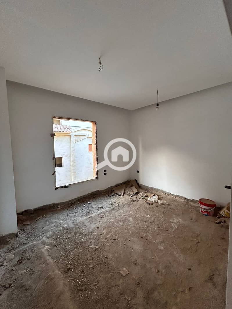 11 WhatsApp Image 2025-10-26 at 12.16. 00 PM. jpeg