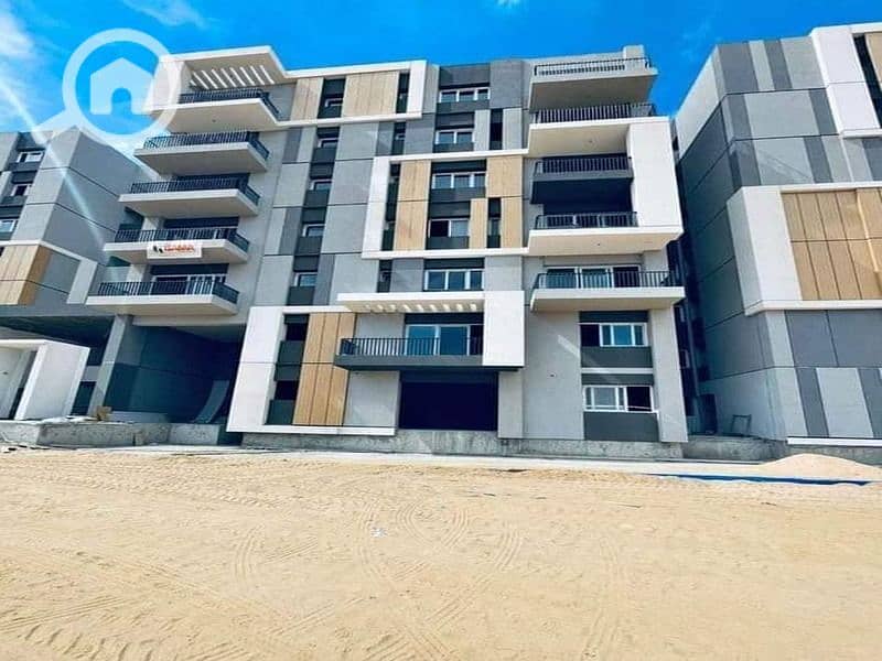 10 400258124_243873425366965_2241804663493277303_n. jpg