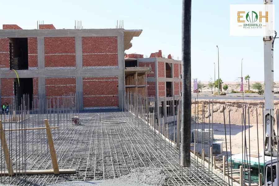 4 WhatsApp Image 2025-10-27 at 15.51. 20. jpeg