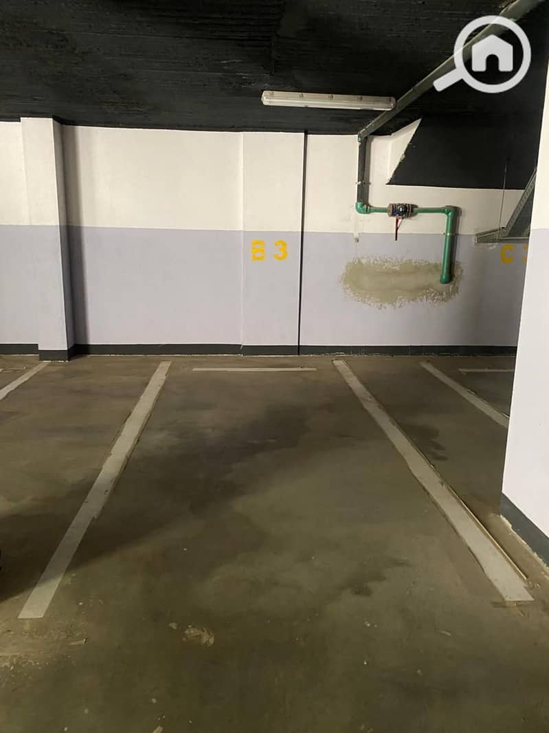 10 6303929b-2ccc-4acd-aa14-006124a720a3. jpg