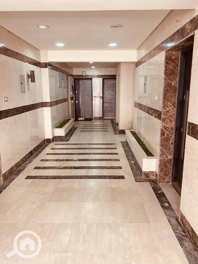 14 e16b2d07-29cf-4757-b6af-7a4beeb1bbc3. jpg