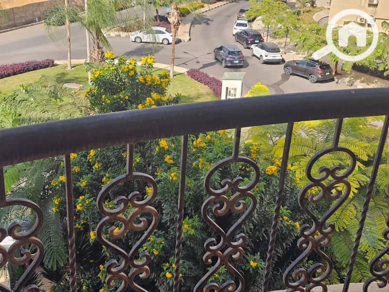 10 e794dfcf-d36d-4c32-b85b-6ce22b9826d7. jpeg