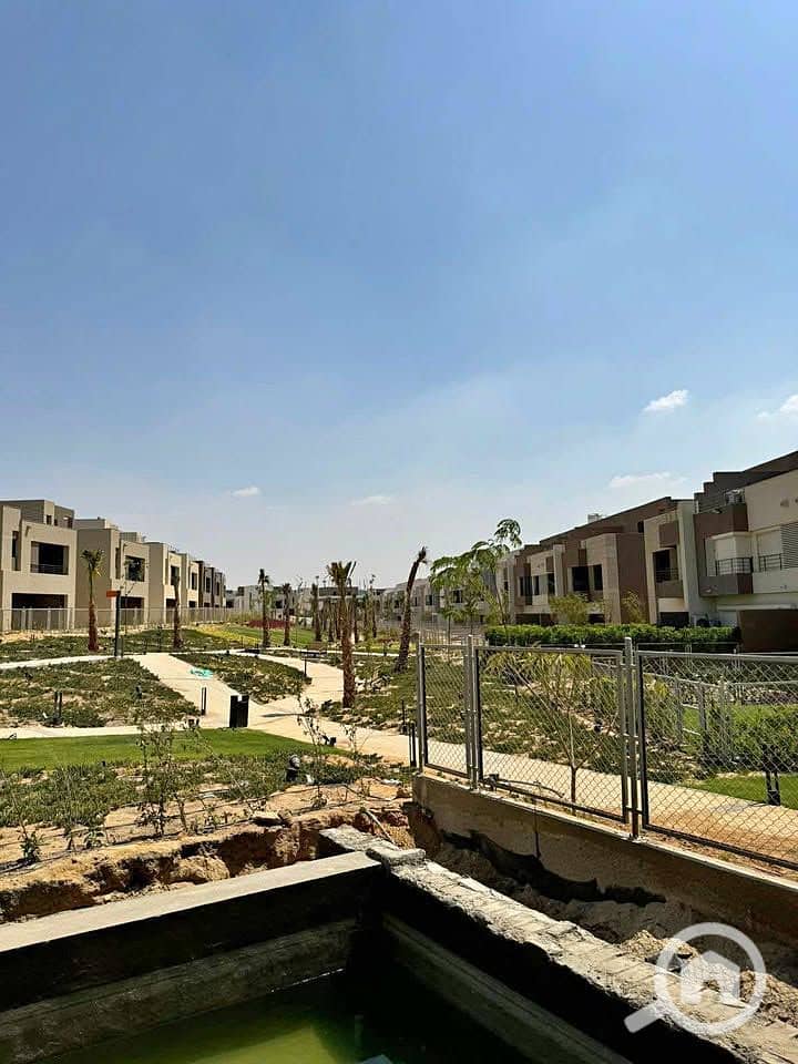 6 506122142_693227846658248_5179370816109210503_n. jpg