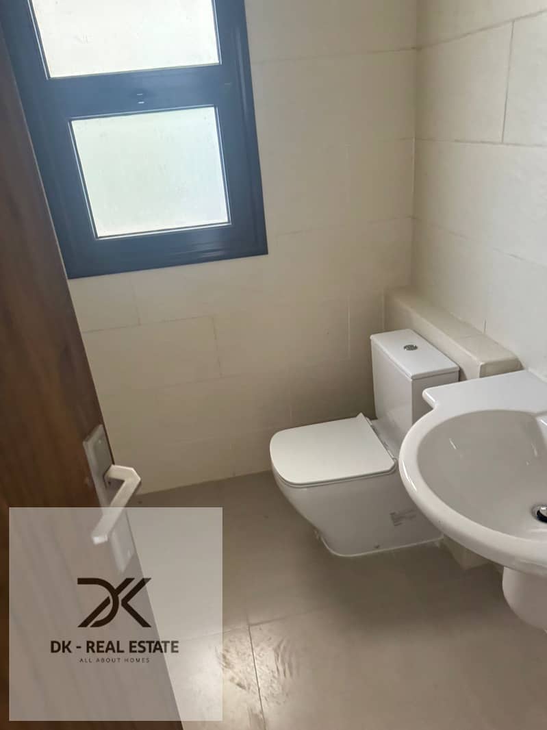 2 WhatsApp Image 2025-11-16 at 4.10. 26 PM. jpeg