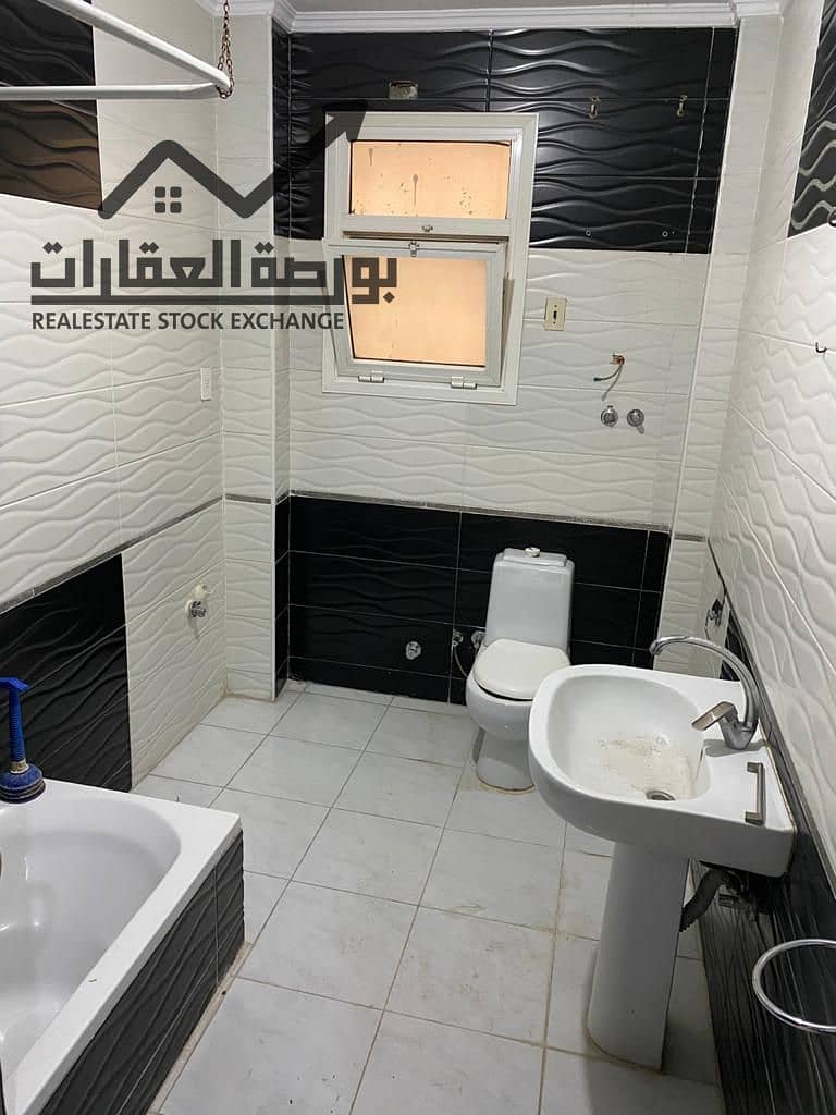 7 ffbdff04-7551-4a87-bdf5-3248bf0fcb14. jpg