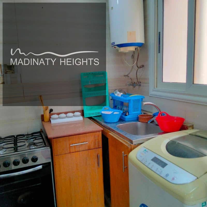 12 1f446575-6afc-47a4-a2ba-314a9e9f26e7. jpg