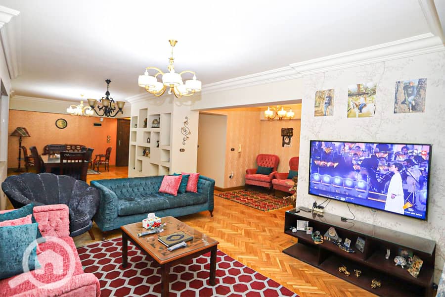 2 Untitled-1 copy_0005_Generative Fill. jpg