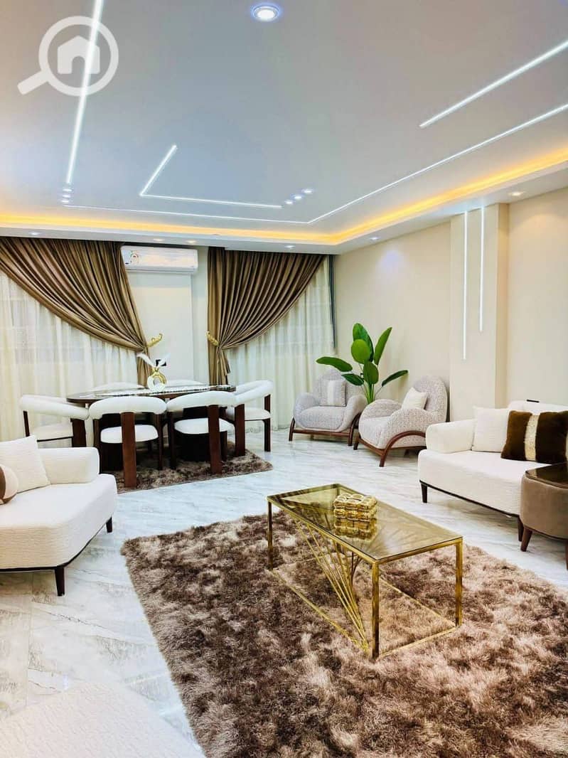 5 b1cdb36d-55da-4fc6-83c2-f6b49b11a8fa. jpeg