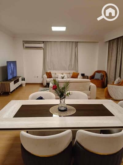 شقة 3 غرف نوم للايجار في الشيخ زايد، الجيزة - e2381128-a2b0-47f6-812f-e1f333bb813a. jpg