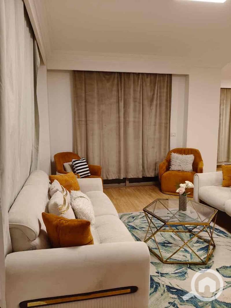 4 3aa9f60b-ab14-43da-8a2b-bb51818bf176. jpg