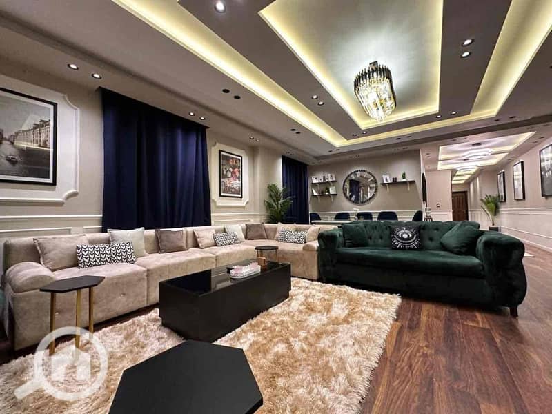 4 74858118-bfbb-4146-81cd-90380e8023e7. jpg