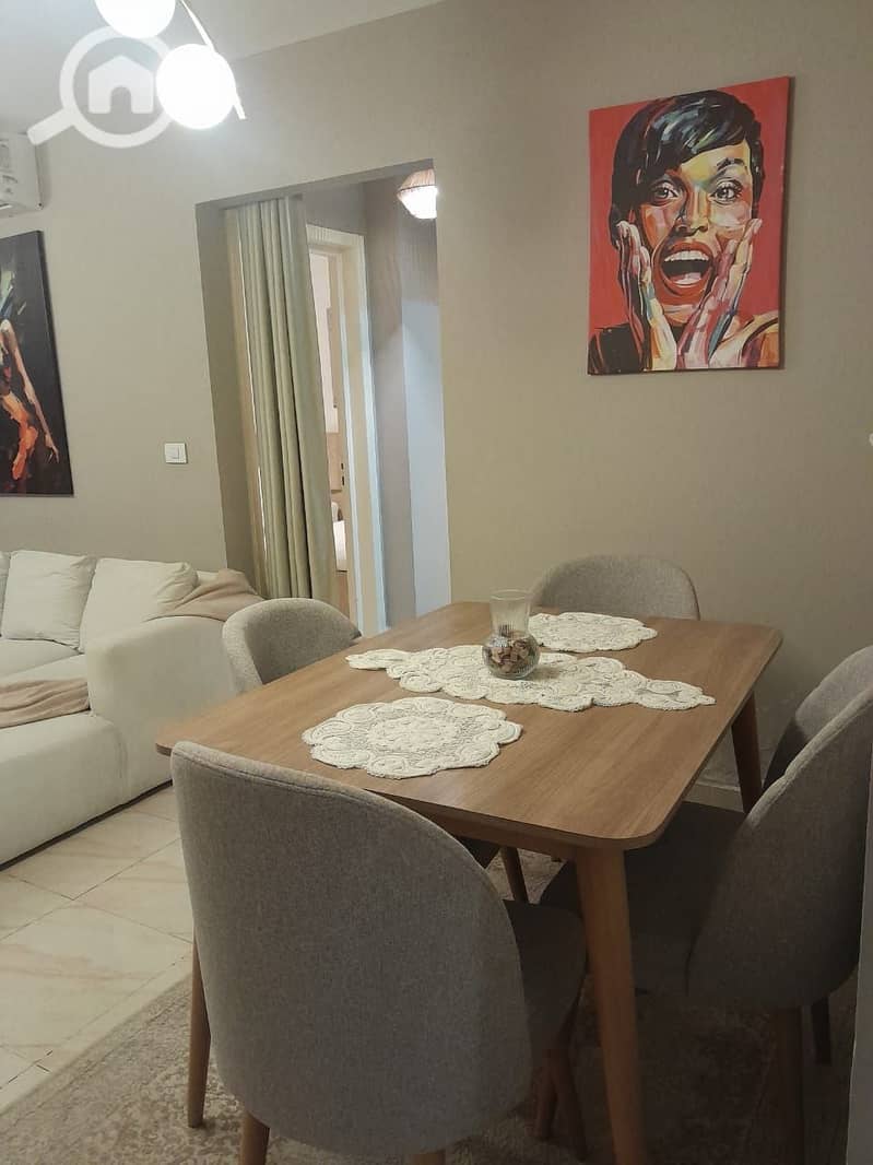 6 002c5c5b-8881-4d4e-93ee-a266296bfc8d. jpg