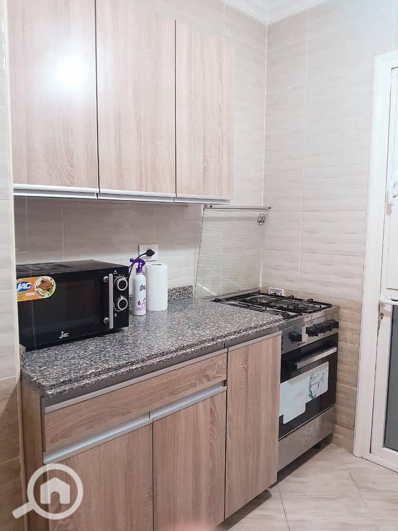 13 622f6c46-6f71-4e4c-bea0-dc33b200971a. jpg