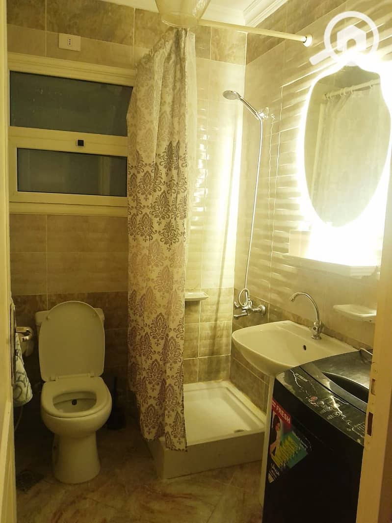 14 980c902d-ae60-4395-8816-ca012e50589d. jpg