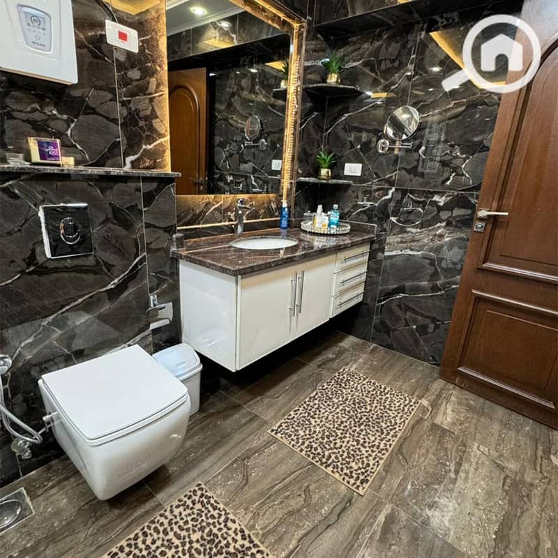 18 Untitled-1_0013_WhatsApp Image 2025-11-12 at 7.32. 41 PM. jpg