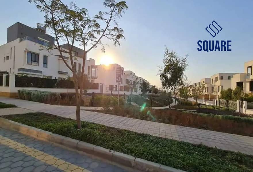 10 8233559-00749o. jpg