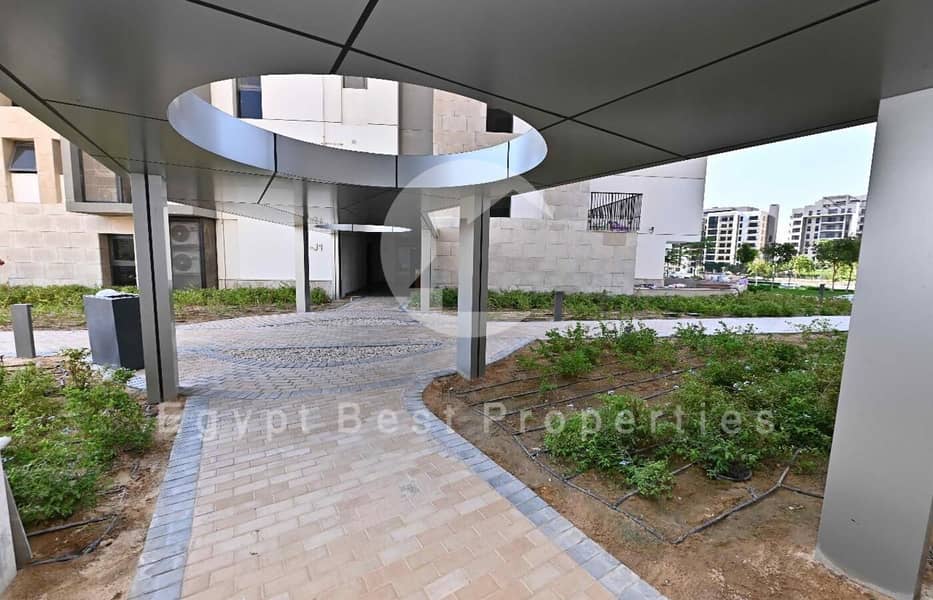 12 WhatsApp Image 2025-02-21 at 8.54. 39 AM (3). jpeg