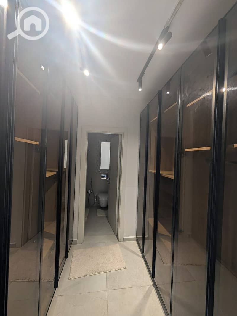 6 67f3f86c-ab3f-4274-ab02-311472c48c18. jpg