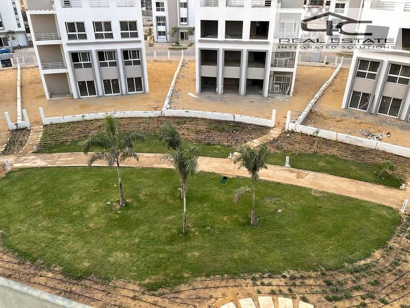 12 WhatsApp Image 2025-11-16 at 05.12. 03. jpeg