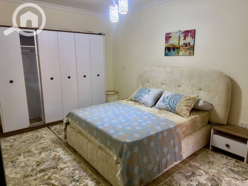 6 7e92f386-db6f-40f4-a0d2-9f026fd6f701. jpeg