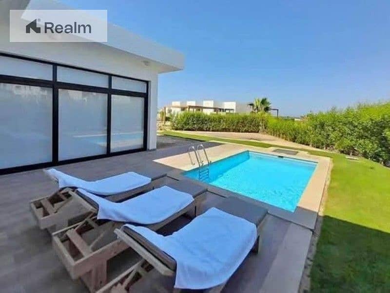 9 476838673_122141842508394963_558605627746237944_n. jpg