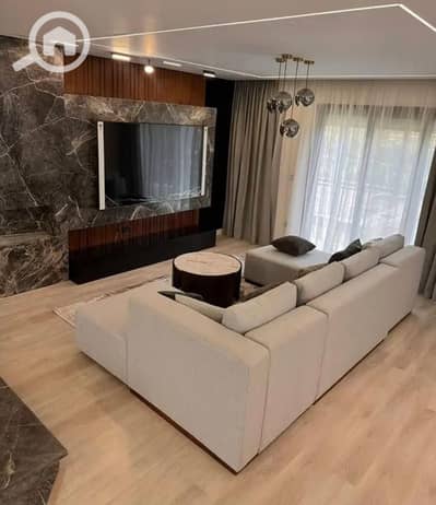 2 Bedroom Apartment for Sale in Sheikh Zayed, Giza - 547444944_122109568544993034_3217977126604238230_n. jpg