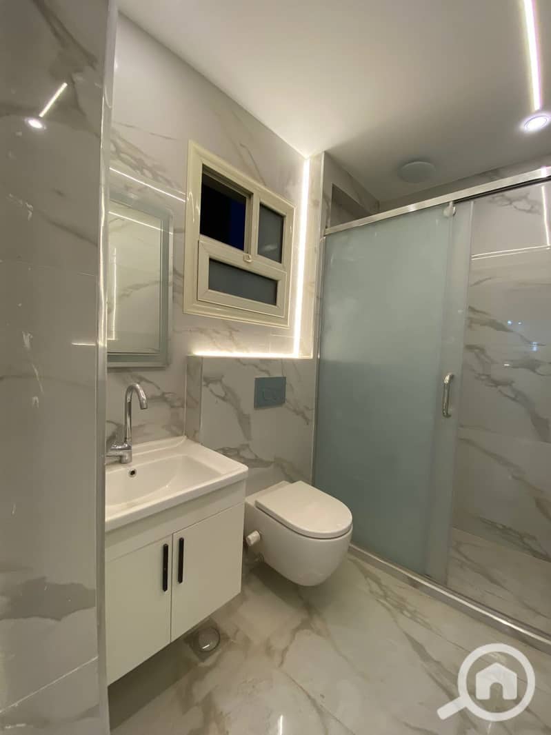 1000037406. jpg 1000037406. jpg