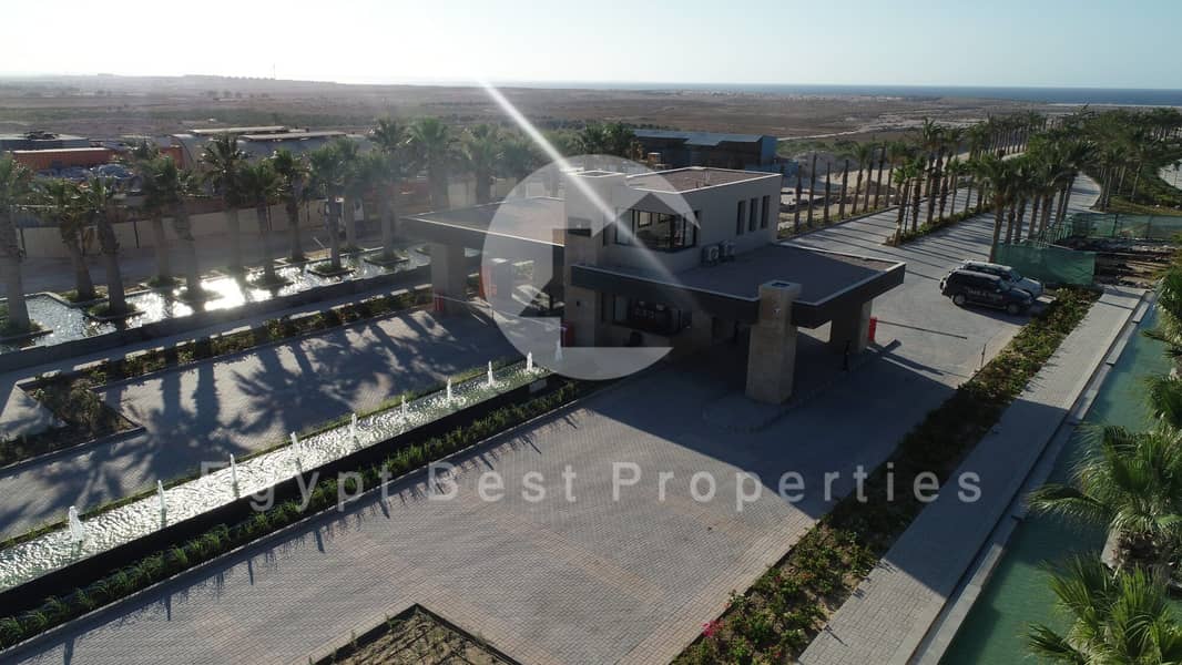 10 Swan-Lake-North-Coast-Residence-5-2000x1125. jpg