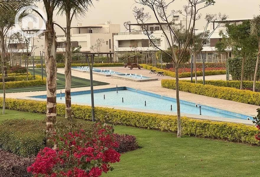 8 514711458_1267350461668821_8749669721404995827_n. jpg