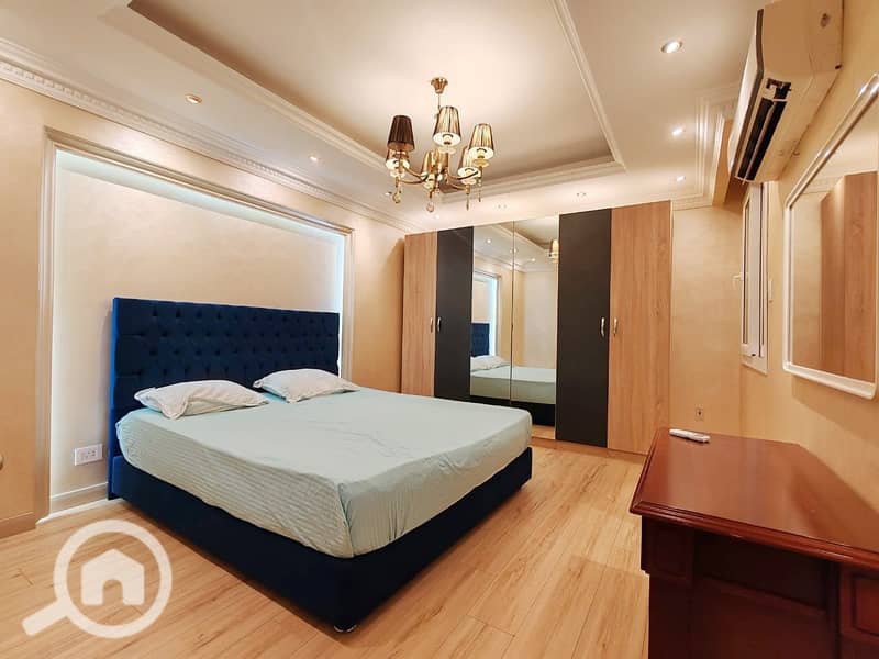 19 e7a9cd5b-9bb5-4388-a0fc-98111e31513f. jpg