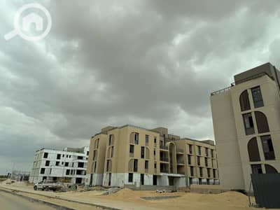 2 Bedroom Flat for Sale in Sheikh Zayed, Giza - WhatsApp Image 2025-05-25 at 11.50. 01 AM. jpeg