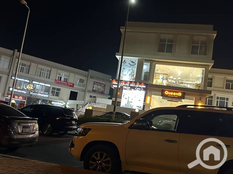 5 WhatsApp Image 2025-11-13 at 13.46. 52_0d57b7aa. jpg