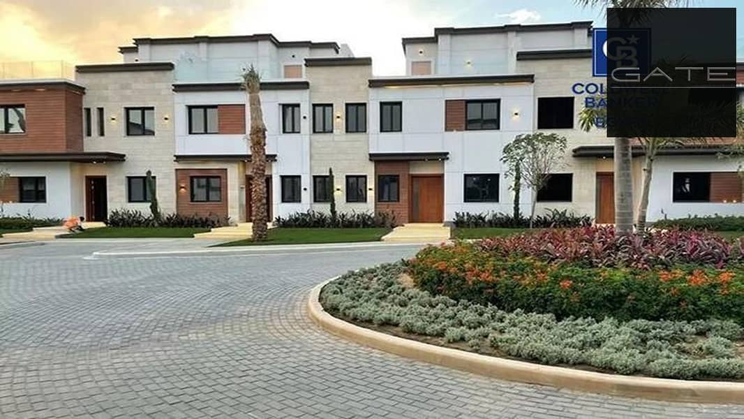 2 4396002-8dd89o. jpg