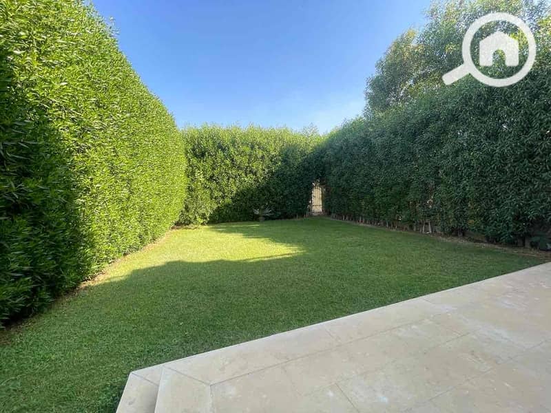 2 ca175911-4cd9-4887-a6fc-9b241a8dc21b. jpg