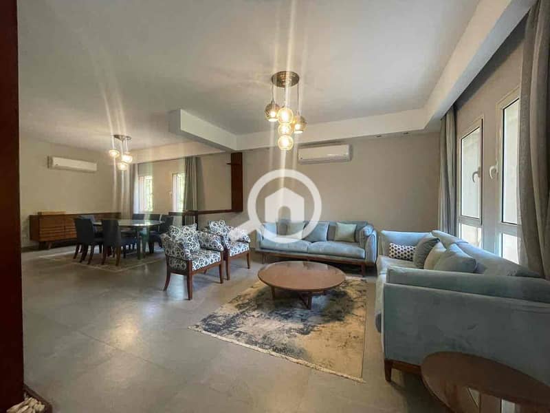 4 61054ec1-19a6-428b-aa08-fc822c1457cf. jpg