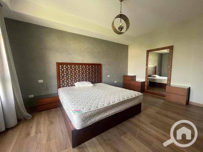 11 5012f44b-36b7-461e-b06b-99ead0da39c4. jpg