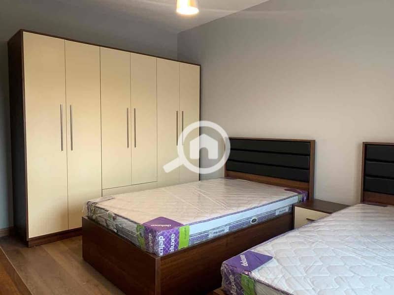 16 3df23729-995f-4d3f-b746-3fc6bd873ff9. jpg