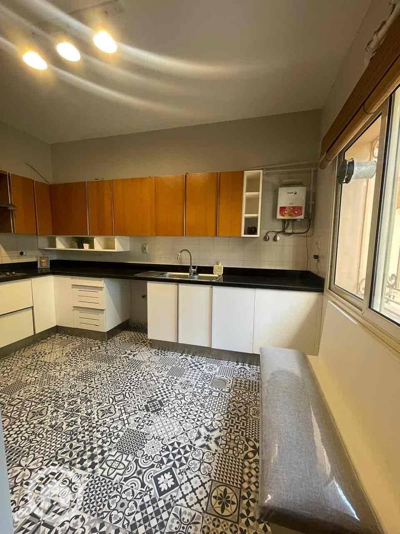 18 d03404b8-f0c7-4c3d-a210-5c19c1f5984f. jpg