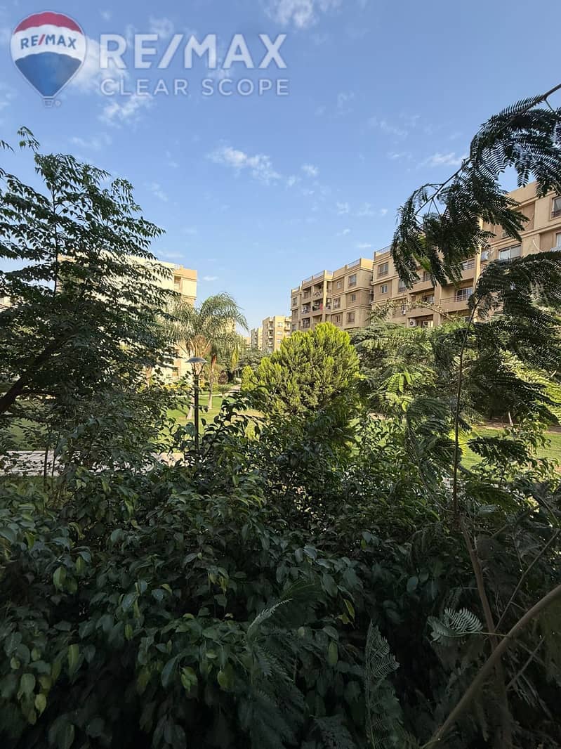 5 84f094c7-cfae-44d7-85ec-60a37d3187e6. jpg