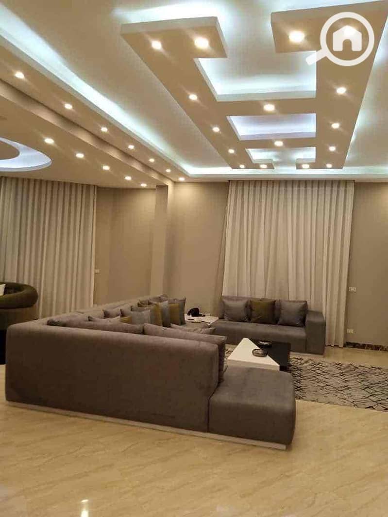 10 6a8d13a3-a2aa-4444-b250-94bcaed3fa69. jpg