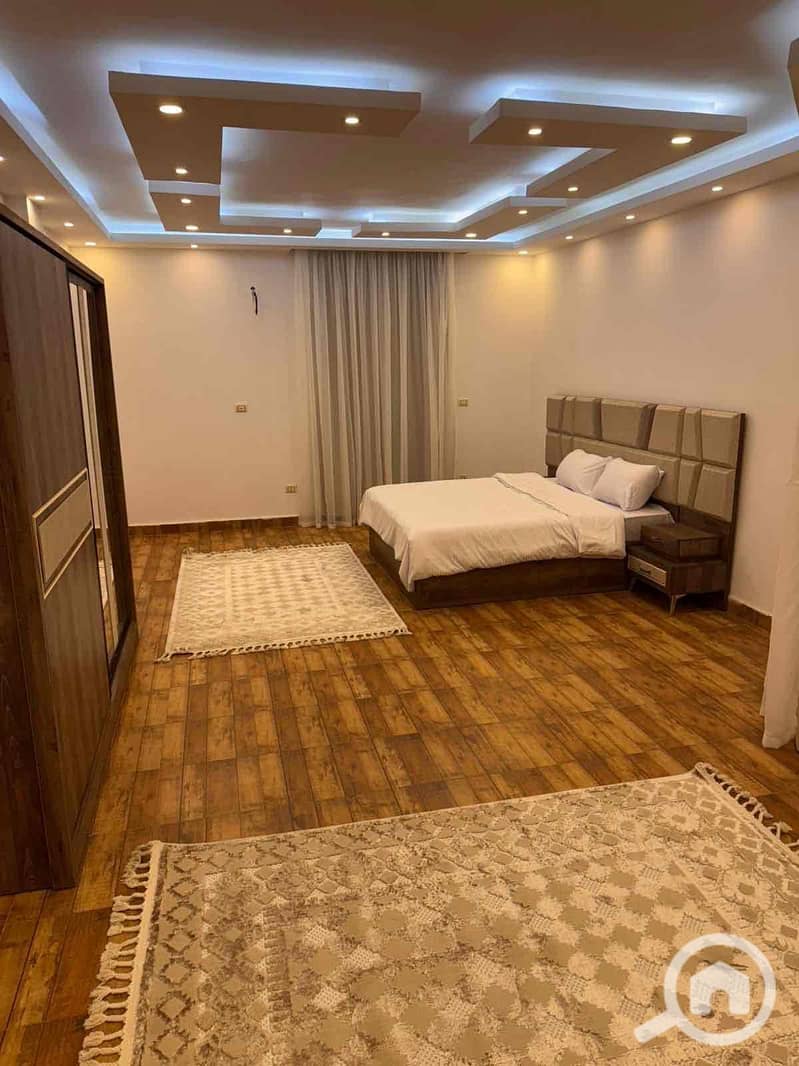 12 7d9e911b-7000-4a2a-a190-90e2d4a22186. jpg