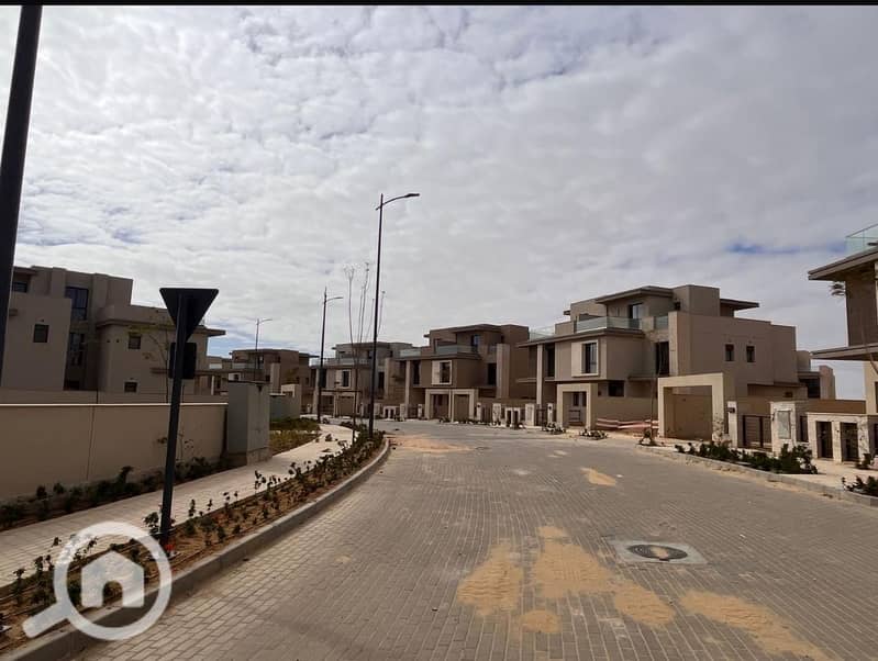 4 WhatsApp Image 2025-11-16 at 4.19. 18 PM (1). jpeg