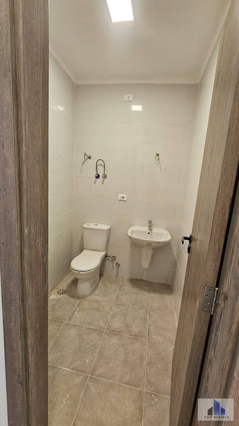 3 WhatsApp Image 2025-11-16 at 1.24. 10 PM (1). jpeg