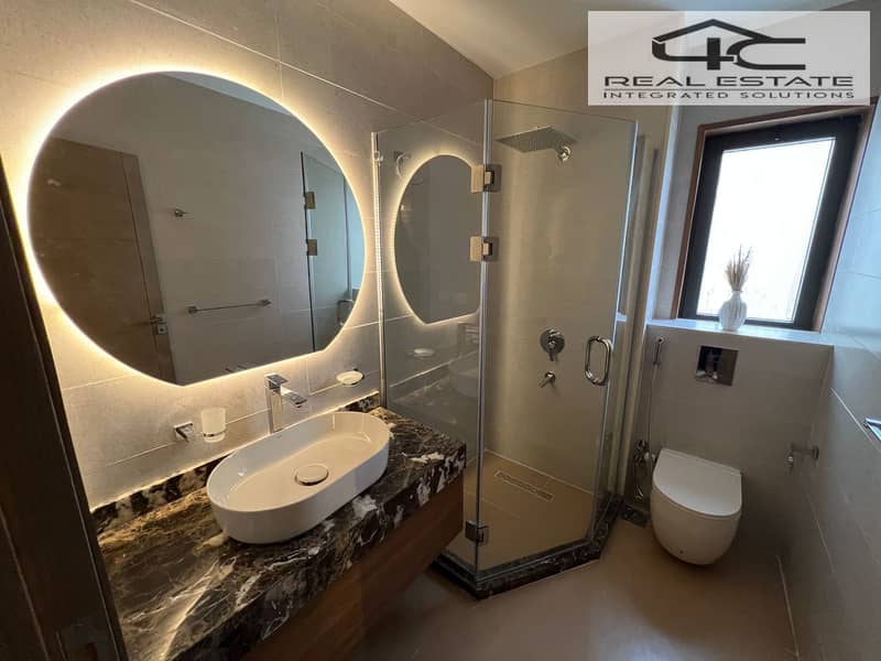 6 WhatsApp Image 2025-11-15 at 3.50. 52 PM. jpeg