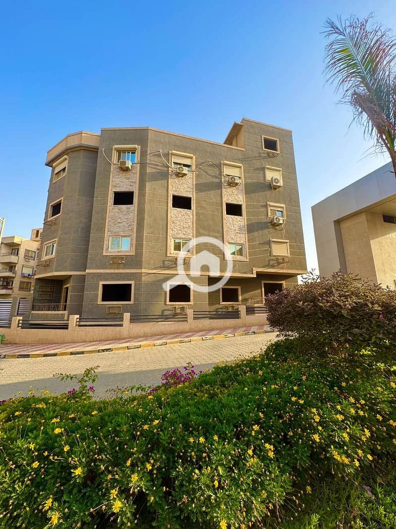 6 580569247_820858010836961_6600203103672942315_n. jpg