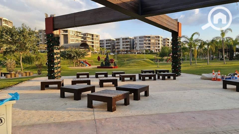 9 419741059_308380905556542_7306761858389157132_n. jpg