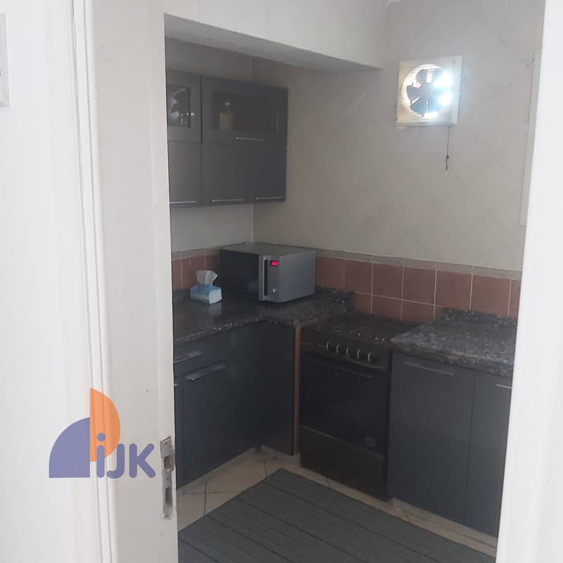 16 WhatsApp Image 2025-11-16 at 16.57. 13_40f246ff. jpg